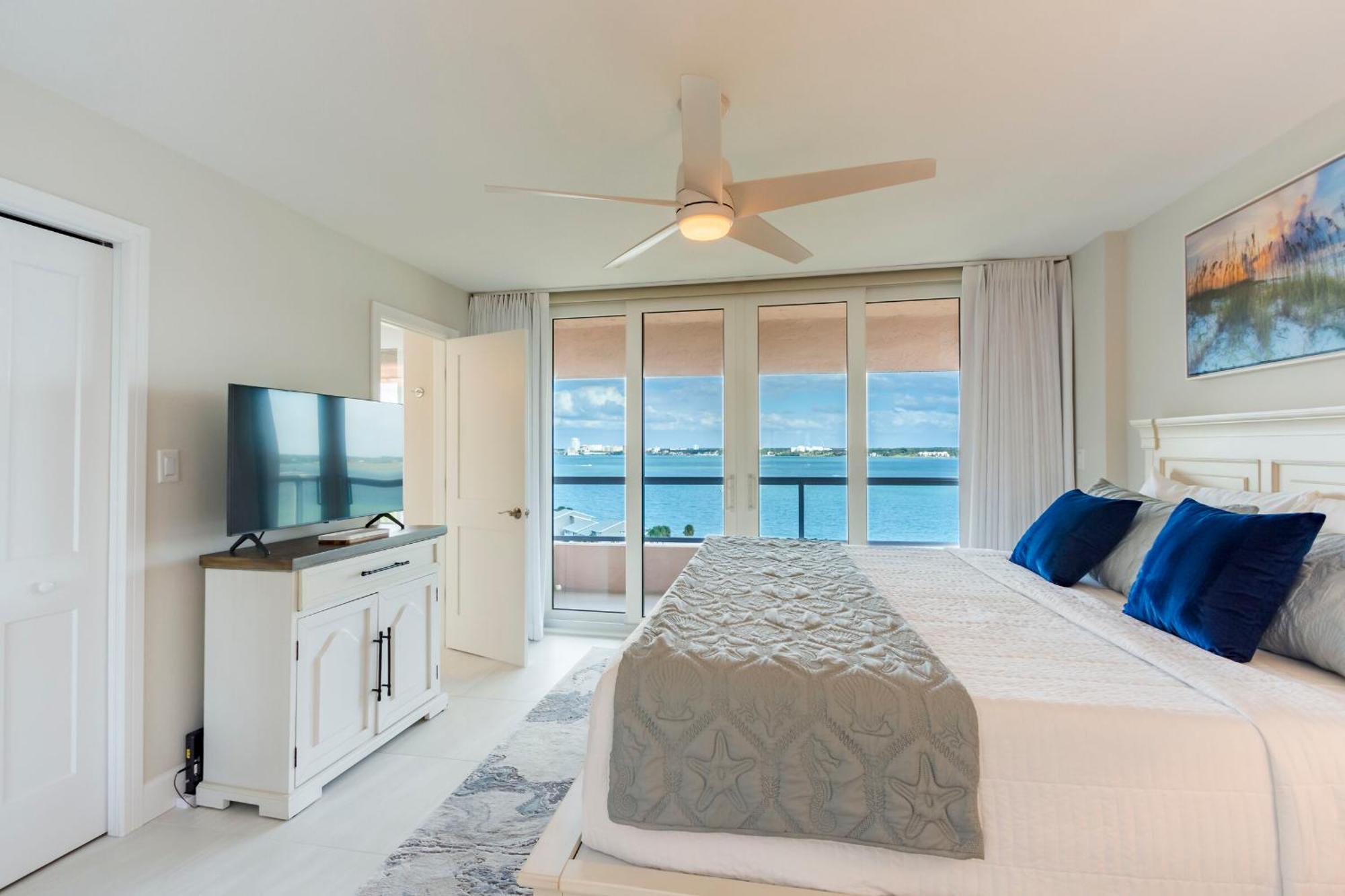 Steps To Beach & Pool - Resort Amenities Galore! 클리어워터 비치 외부 사진